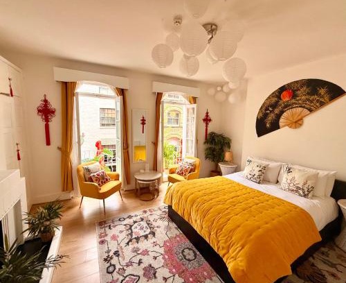 Chinatown Apartment | Candy Cafe Apartment