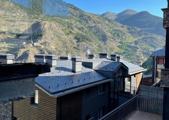 Canillo Apartment | Canillo 3hab by Renttarter