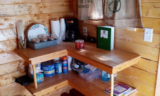 Luther Cabin | Cannabis Creek Cabin (with extras)