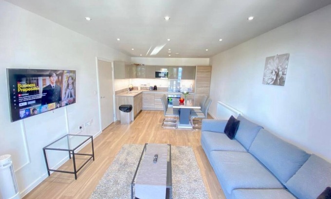 Canning Town North Apartment | Canning Town Apartment