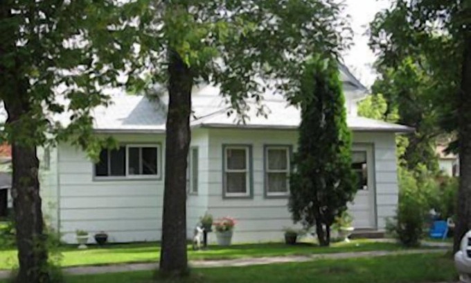 Canora House | Canora Vacation Home