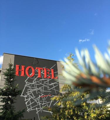 Czluchow House | Canpol-Jull's Art Hotel
