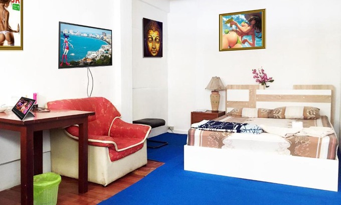 Central Pattaya Apartment | Canterbury Tales Guesthouse 7A