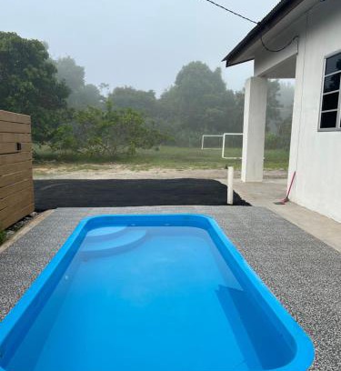 Bukit Payong House | Cantik-La Homestay Kolam Kuala Terengganu 6 Bilik