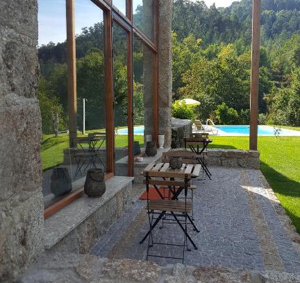 Cova House | Cantinho da Pedra