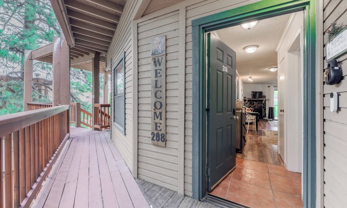 Ruidoso Condo | Canyon Creek Lodge 208 - Wildcat Den