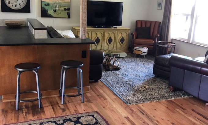 Anacortes House | Cap Sante Modern Ranch 1/2 Block from Waterfront- Walk to Downtown- Water View