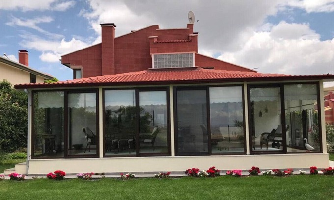 Etimesgut Villa | Capacious Villa Surrounded by Nature in Ankara