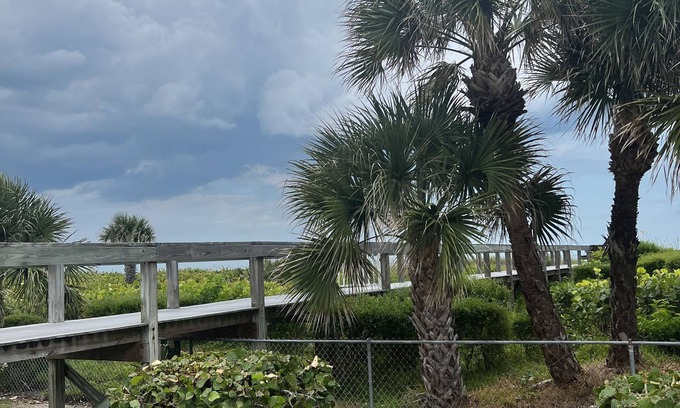 Port Canaveral Condo | Cape Canaveral Oceanside Oasis - 1st floor with bikes and beach toys