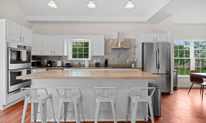 North Eastham House | Cape Cod: Gimlet Getaway