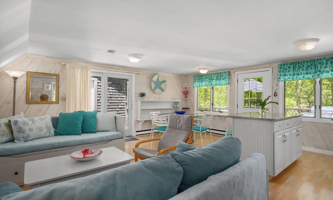 North Eastham Apartment | Cape Cod National Seashore Treehouse Cycle, Swim, Hike or Kayak with your dog