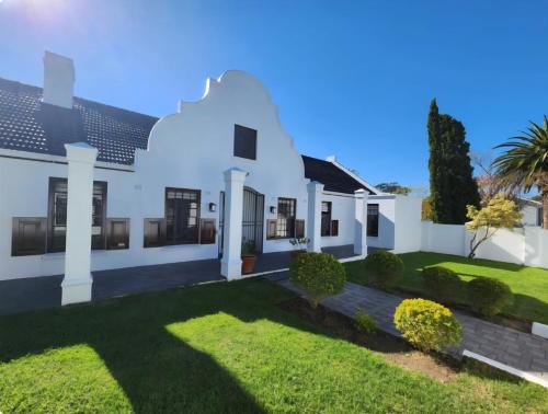 Trawal House | Cape Dutch haven