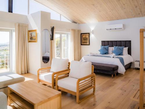 Trawal House | Cape Joy - BRAND NEW luxury villa just rolled out in Cape Town, Plattekloof