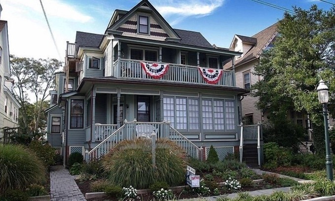 Cape May Condo | Cape May - Modern Comfort-Victorian Charm