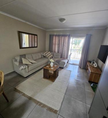 Kraaifontein Apartment | Cape Quarter