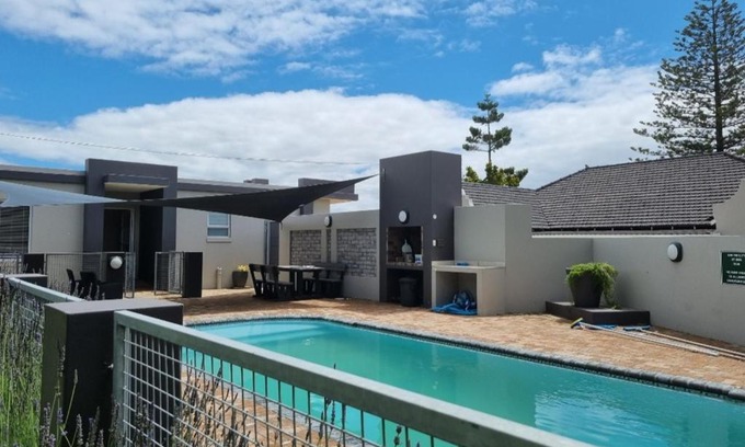Mossel Bay Apartment | Cape Road Suites