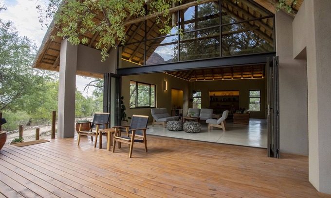 Maruleng Hotel | Cape Vulture Lodge