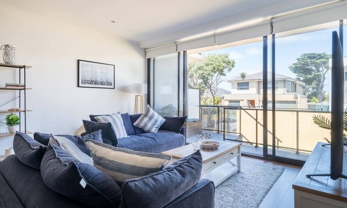 Capel Sound Apartment | Capel Sound Family Comforts on the Foreshore