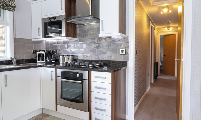 South Lakeland Leisure Village Cottage | Capenwray