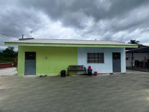 Larut Hotel | Capital O 91117 Noor Room Stay