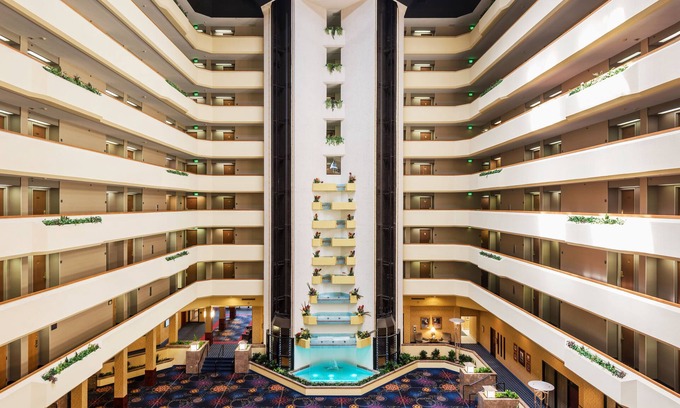 Jefferson City Hotel | Capitol Plaza Hotel Jefferson City