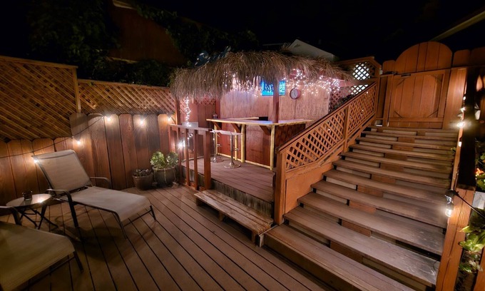 Capitola House | Capitola Beach Ocean Views!