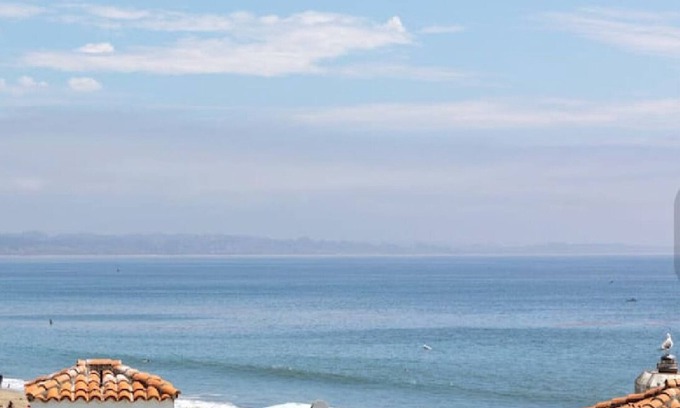 Capitola House | Capitola Ocean Views- Dog Friendly