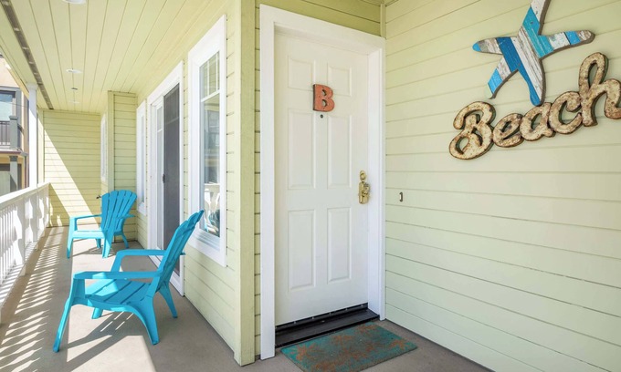 Capitola House | Capitola Sea Spray by the Beach