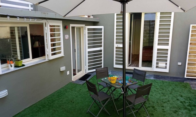 Pozzuoli Apartment | Cappucci Garden House, nice apartment with little garden few steps from seafront