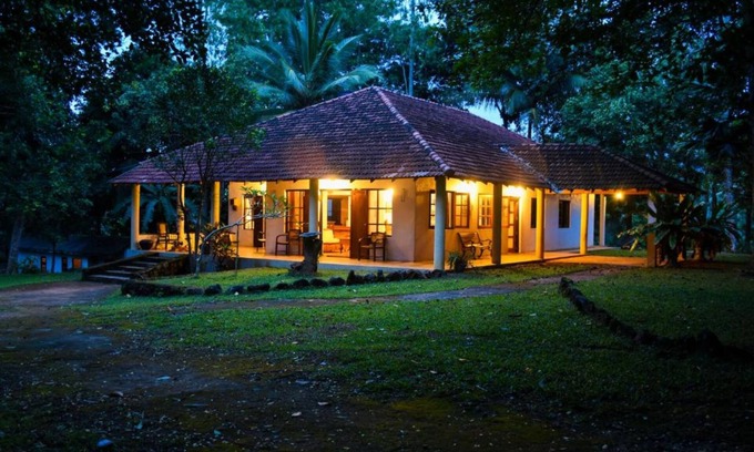 Yatinuwara Villa | Captain's Bungalow