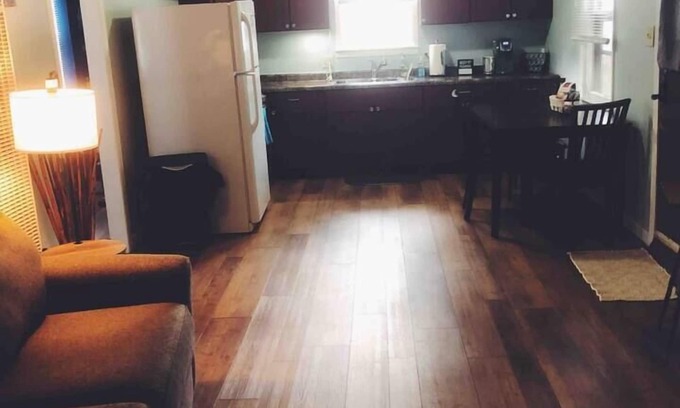 Sioux Falls House | Captain’sCove|Dog Friendly Home|Fence