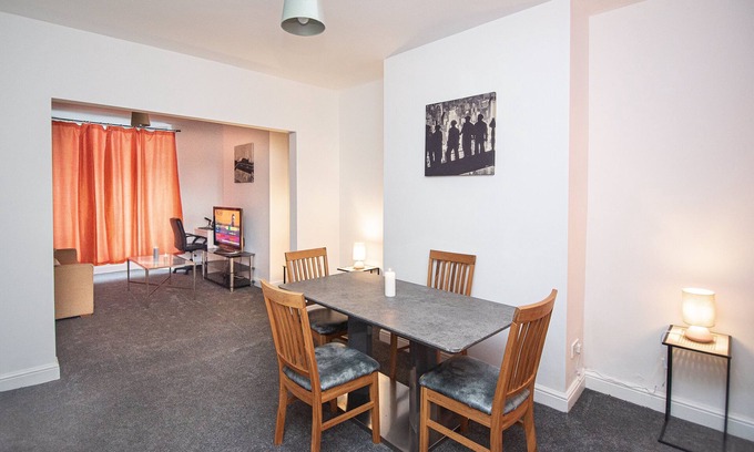 Doncaster House | Captivating 3-Bed House in Doncaster is a recently renovated house.