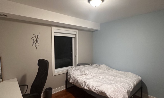 Alta Vista Apartment | Captivating Three-Bedroom Apartment with Spectacular Windowsnn