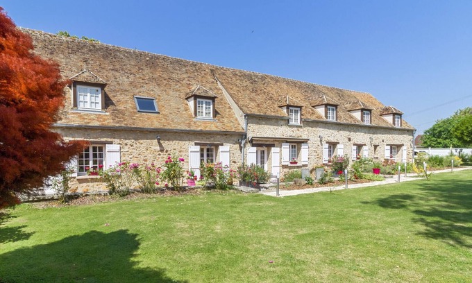 Petit Moisenay House | Capucine Suite - Domaine des Trois Châteaux