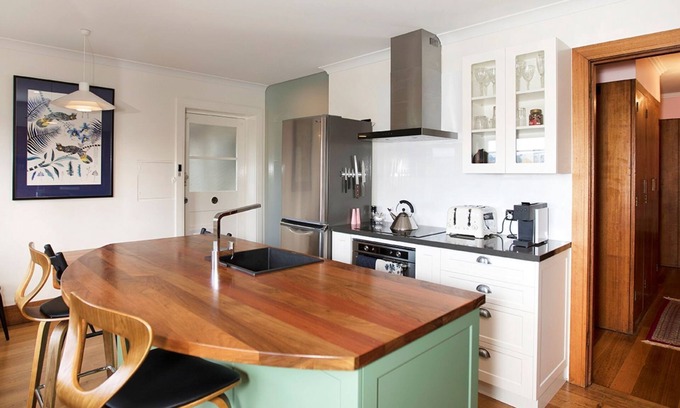 East Launceston Apartment | Caradi Apartment-inner city retreat