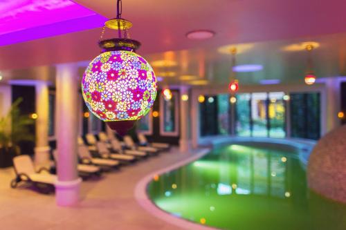 Buk Hotel | Caramell Premium Resort Superior