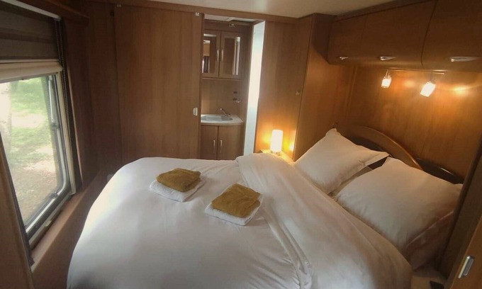 Feings Bed & Breakfast | Caravan room 18m2/Chambord/Cheverny/Beauval/Chenonceau