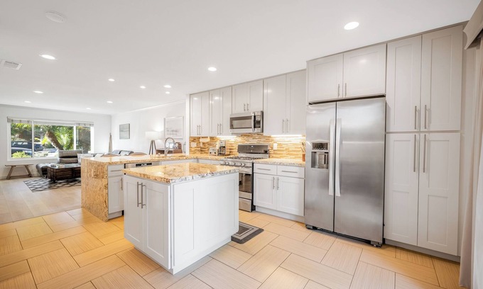 Cardiff-by-the-Sea Condo | Cardiff Modern Beach Condo