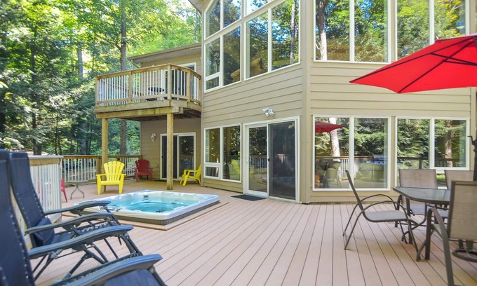 Arden Other | Cardinal Grand Large Private Lakefront Cottage