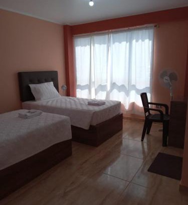 Pisco Hotel | CARDOS HOSTAL