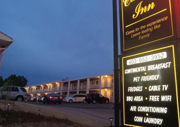 Cardston Hotel | Cardston Inn