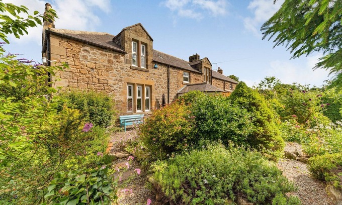 Lesbury Cottage | Care and attention to detail is so evident here.