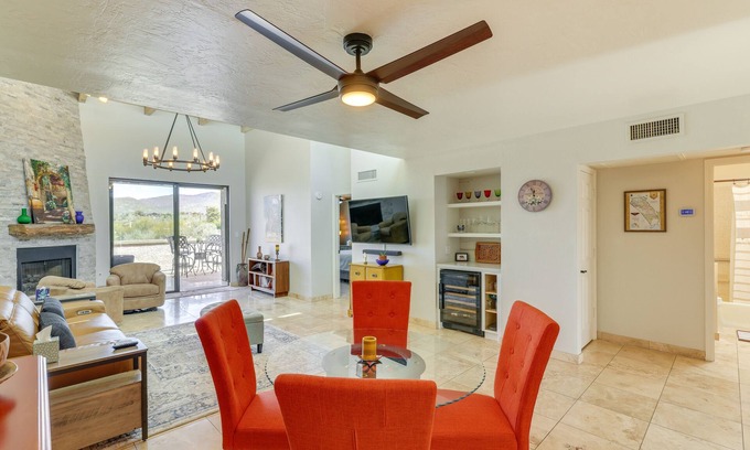 Carefree House | Carefree Home: Pool Access & Mountain Views!
