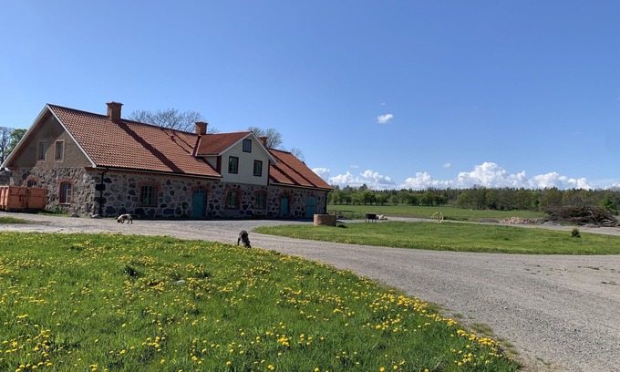 Eskilstuna Municipality House | Carefully renovated Old Smithy farmhouse - luxury stay