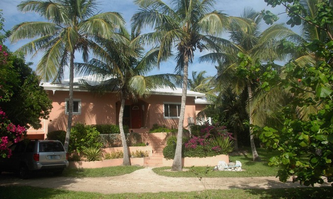 Governor's Harbour House | CaresAway Ocean-Front Home-luxury family living