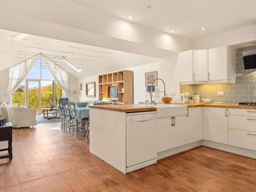 Manorbier House | Carew Cottage