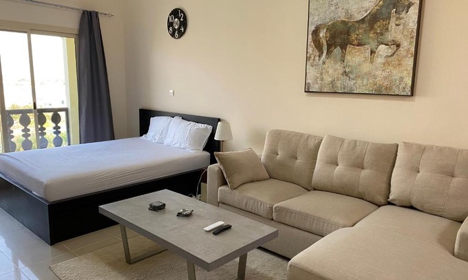 Al Hamra Village Apartment | Caribbean