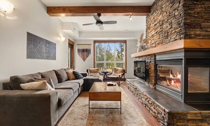 East Kootenay Apartment | Caribou Pines | Outdoor Pool & Hot Tub | Fireplace