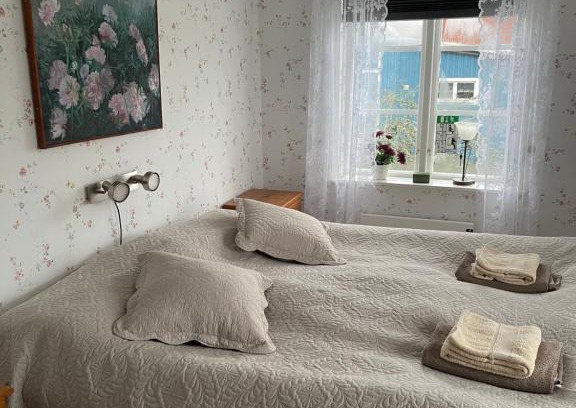 Kristdala Bed & Breakfast | Carina & Peters Place