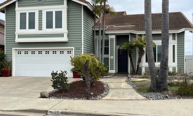Olde Carlsbad House | Carlsbad Coastal Oasis, 4 Bedrooms, bike to village or the beach.
